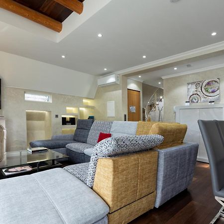 The Queen Luxury Apartments - Villa Vinicia Люксембург Екстер'єр фото